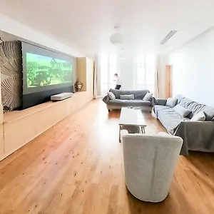 Omarais Guest House Parijs